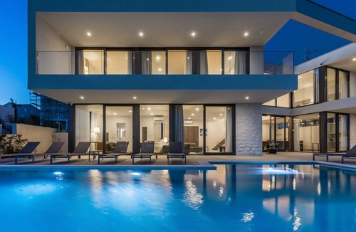 Rogoznica Villa | Attractive Rogoznica Villa | 5 Bedrooms | Villa Precious | Amazing Sea Views
