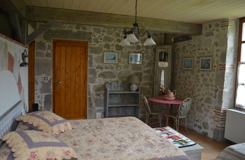 Bazens Bed & Breakfast | Attractive room in a peaceful, country home