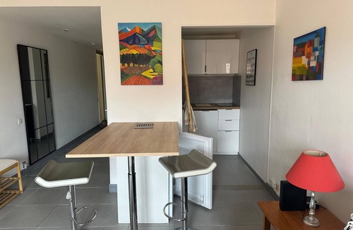 Saint-Georges Apartment | Attractive T2 apartment - right in the city center