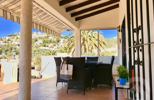San Jaime House | Attractive villa for rent in Moraira with spacious terrace and wide view.
