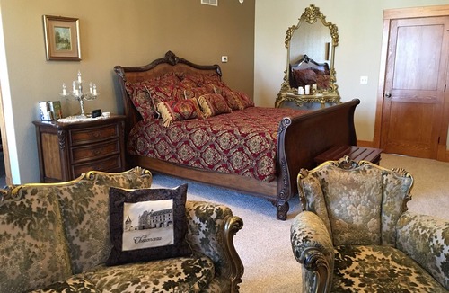 Randolph Bed & Breakfast | Attwood House Bed and Breakfast