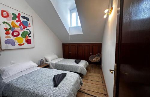 Burgos Apartment | AtuaireHome Museo de la evolución para 8