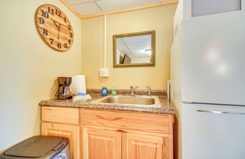 Pittsburg Apartment | ATV, Fish & Unwind: Trailside Pittsburg Studio