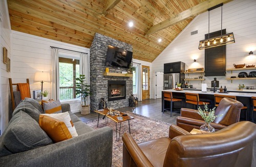 Broken Bow Cabin | ATV Trails Firewood S’mores Hot Tub