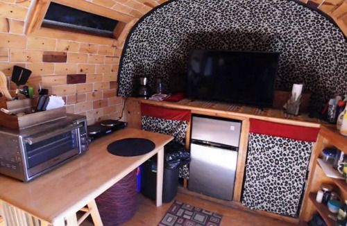 Travis County House | ATX Dream Vintage Glamping