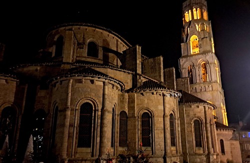 Saint-Leonard-de-Noblat House | Atypical medieval house