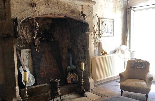 Caylus House | Atypical and charming Medieval house !