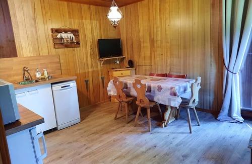 Saint-Pons Ski Chalet | Atypical chalet, 2 bedrooms, garden and barbecue