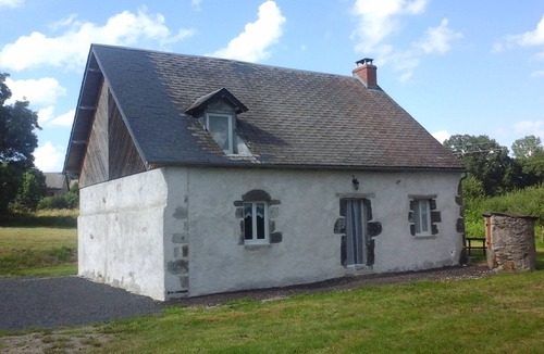 Sauvagnat House | $ ATYPICAL COUNTRY HOUSE