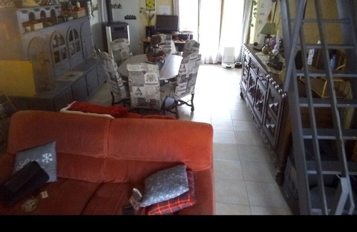 Gurs House | Atypical country house