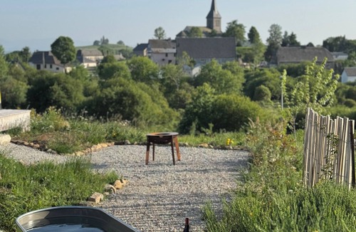 Saint-Genes-Champespe Ski Chalet | Atypical chalet in the heart of the Auvergne volcanoes