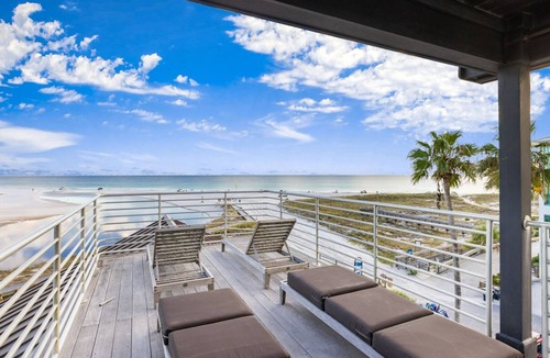 Grayton Beach House | Atypical – Gulf Front – Grayton Beach