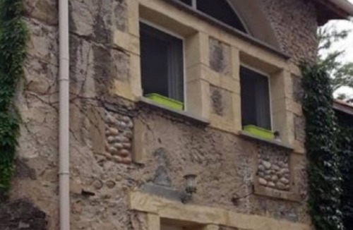 Mercurol House | ATYPICAL HOUSE in the heart of the charming village of Mercurol