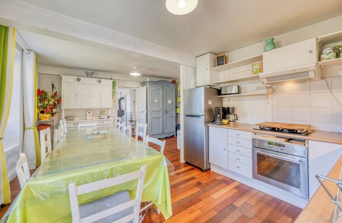 Vebre House | Atypical old house from 1887, well equipped, spacious, bright, cool,