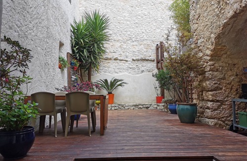 La Boissiere Apartment | Atypical renovated stable apartment