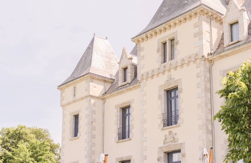La Mothe-Achard House | Atypical stay in a green setting, 20 minutes from Les Sables d'Olonne.