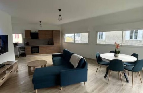 Saint-Mariens House | Atypical town house