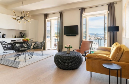 Old Town Apartment | Außergewöhnliche Wohnung am Hafen by Interhome