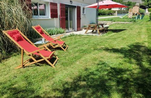 Fain-les-Montbard Apartment | Au 10 le long du canal