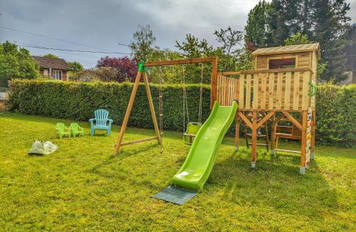 Fain-les-Montbard Apartment | Au 10 le long du canal