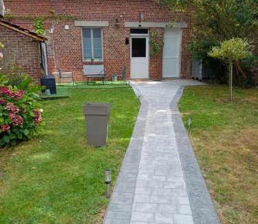 Estrees-St-Denis House | Au 112, maison d'hôtes meublée