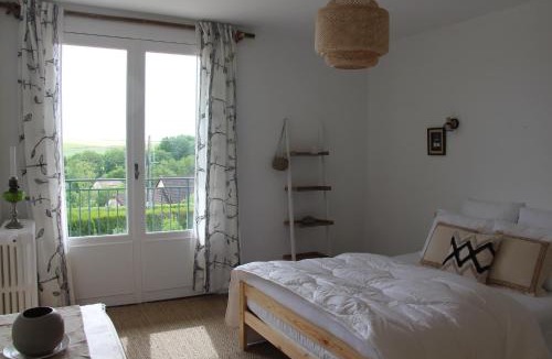 Tanlay House | Au 19