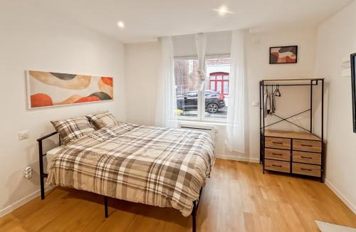 Cambrai Apartment | Au 42B JM