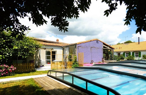 Chavagnes-en-Paillers Cottage | "Au Bal des Oiseaux" cottage : a 52m² haven of peace nestled in lush greenery !