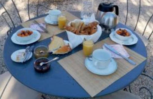 Clermont-Pouyguilles Bed & Breakfast | Au Bel Air