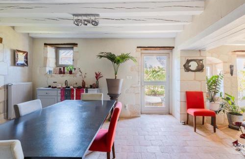 Tavant Bed & Breakfast | Au Bo Voyage