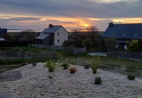 Le Grand-Celland House | Au Bon Coin De La Baie
