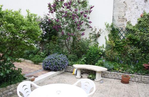 Arromanches-les-Bains House | Au Bon Gite - Studio