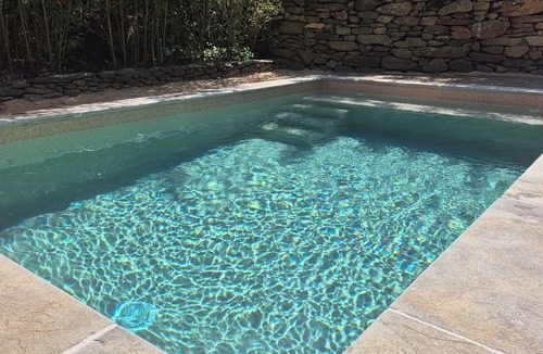 Gravieres Villa | Au Bon Vivre