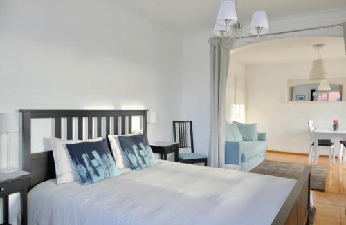 Rolle Bed & Breakfast | Au Bonheur des Iris