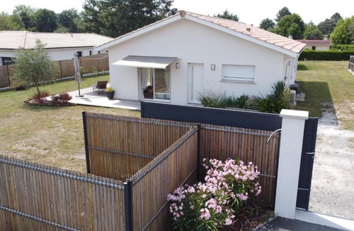 Salles Villa | Au bord de la Leyre