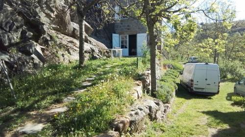 Arlebosc House | Au bord du Doux, moulin isolé, rustique