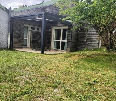 Royere-de-Vassiviere House | Au bord du lac