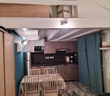 Royere-de-Vassiviere House | Au bord du lac