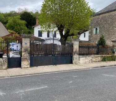 Charroux House | Au Cœur de Charroux