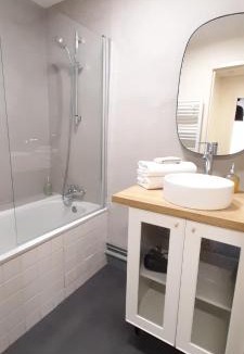 Downtown Angers Apartment | Au cœur de la Doutre