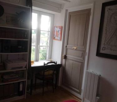 Mortagne-au-Perche House | Au cœur de Mortagne, un balcon sur le Perche