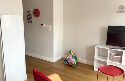 Matabiau Apartment | Au Cœur de Toulouse Appartement Coloré Dans Résidence de Standing