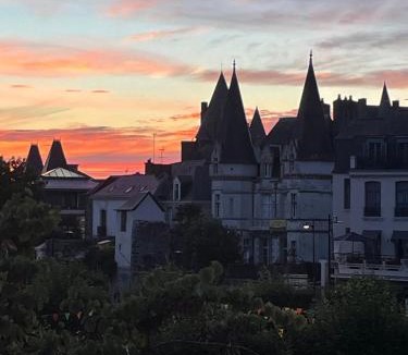 Vitre Apartment | Au cœur de Vitré château commerces gare