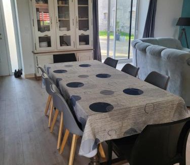 Nay House | Au cœur du marais