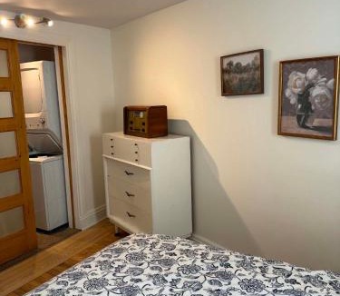 Desjardins Apartment | Au cœur du vieux Lévis
