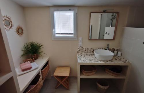 Saint-Laurent-d'Aigouze House | Au Cabanon
