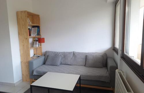 Gaillard Apartment | Au calme avec balcon proche Genève