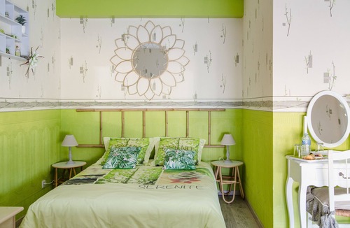 Tonnoy House | Au Caprice de L'Atre