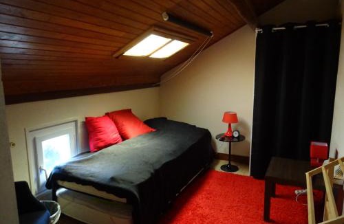 La Chapelle-Faucher Bed & Breakfast | Au Catalpa
