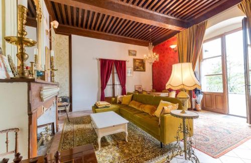 Uriage-les-Bains Apartment | Au Château d’Uriage-Chamrousse